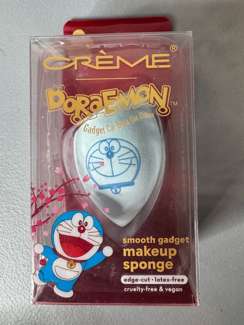 The Crème shop Doraemon Smooth gadget  Makeup Sponge latex free edge cut limited